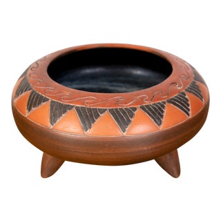 Vintage Signed Handmade Terra Cotta 3-Footed Planter From Mexico For Sale