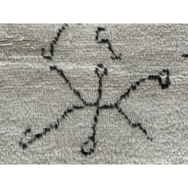 9ft X 12 Ft Moroccan/Beni Ourain–Style Area Rug For Sale - Image 9 of 12