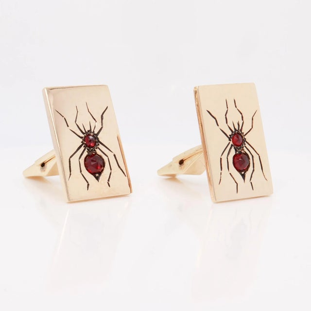 Pair of Mid-Century Modern 14k Gold & Garnet Spider Cufflinks For Sale In Philadelphia - Image 6 of 10