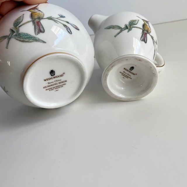 Vintage Wedgwood Hummingbird Creamer & Sugar Bowl Floral Bird Bone China For Sale - Image 11 of 13