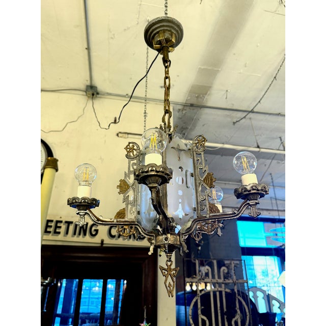 Antique 1920s/1930s Art Deco Three Way Switch Rewired Classic Chandelier For Sale - Image 11 of 12