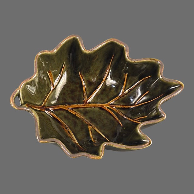 Contemporary Late 20th Century Glazed Ceramic Olive Green Leaf Shaped Roscher Serving Bowl For Sale - Image 3 of 6