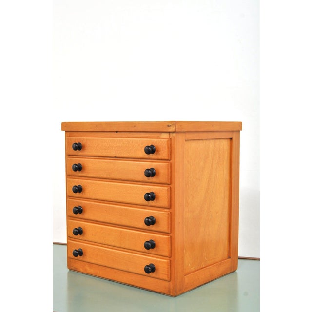 1950s Small Beech Haberdashery Chest of Drawers, 1950s For Sale - Image 5 of 13