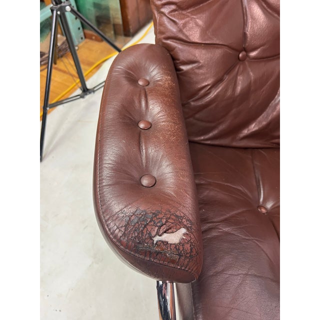 1970s Ekornes Stressless Mid Century Chrome and Leather Lounge Chair and Ottoman For Sale - Image 5 of 10