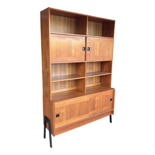 Restored 1960s Danish Modern Teak Bookcase – Sliding Doors & Open Display Shelves For Sale