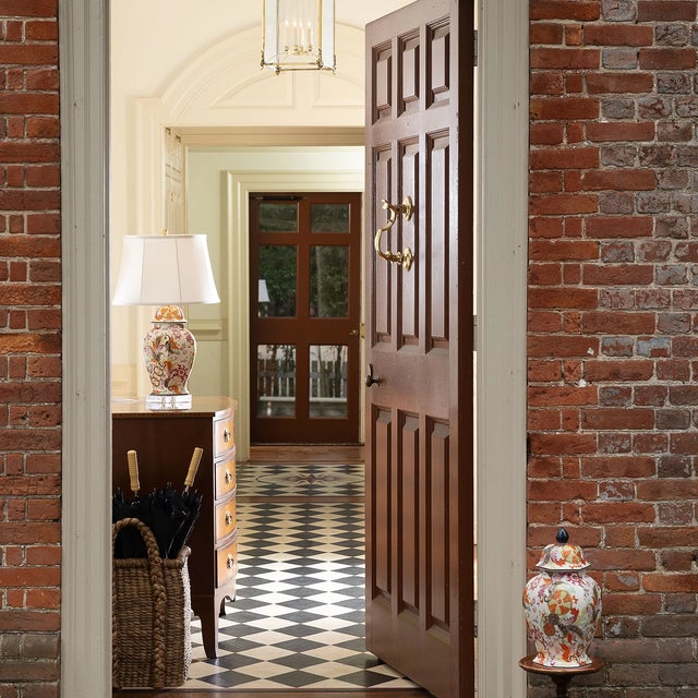 2020s Williamsburg for Port 68 Tobacco Leaf Lamp For Sale - Image 5 of 10