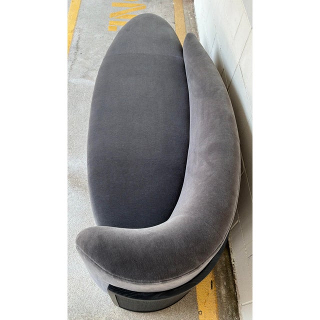 Baker Furniture Company Thomas Pheasant for Baker Modern Dark Gray Mohair Nami Chaise Lounge For Sale - Image 4 of 5