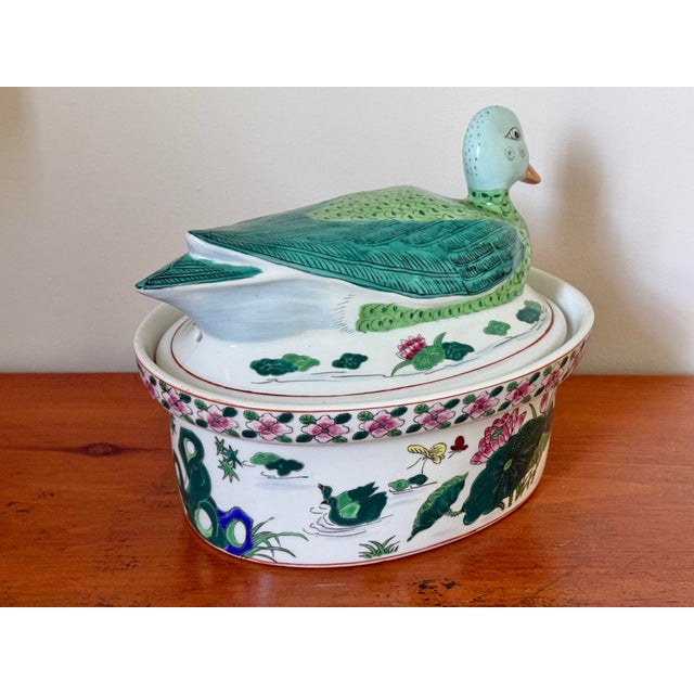 1980s Chinese Export Porcelain Duck Lidded Dish For Sale - Image 6 of 9