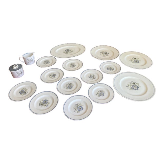 1970s Asian Style Hand-Painted Dish Set - 17 Pieces For Sale