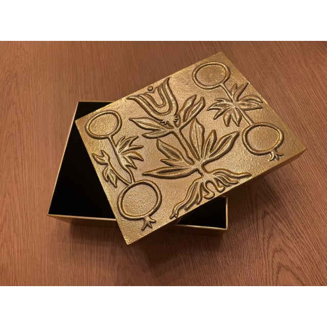 Transitional Bunny Williams Home Polished Brass-Finished Tulip Box For Sale - Image 3 of 5
