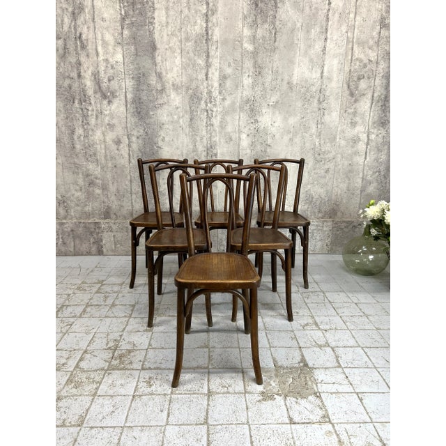 Dimensions: 35.5cm wide x 35.5cm deep x 85.5cm high Seat height 47.5cm x 37.5cm deep These chairs are in excellent...