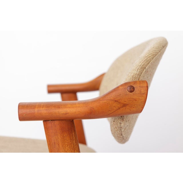 Wood Danish Teak Dining Chairs with Beige Upholstery by Schou Andersen Møbelfabrik, 1970s, Set of 4 For Sale - Image 7 of 12