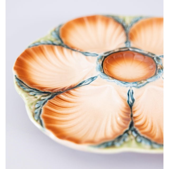 De Sarreguemines Antique French Sarreguemines Majolica Oyster Plate, Circa 1870 For Sale - Image 4 of 7