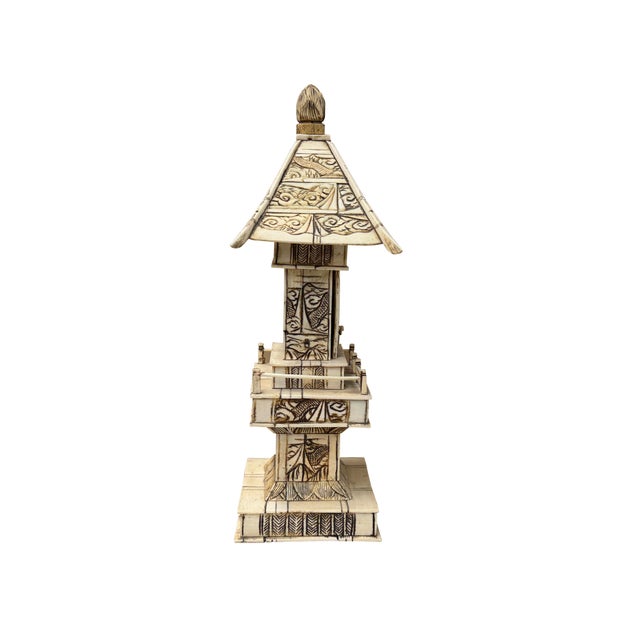 Vintage Oriental Pagoda Shrine Buddha Collectible Display Art Figure For Sale In San Francisco - Image 6 of 16