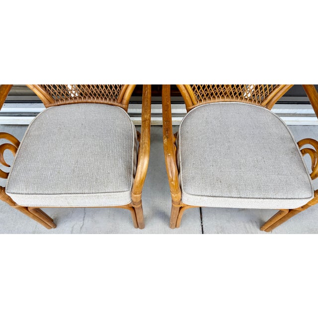 Mid-Century Modern Pair of Sculptural Rattan Peacock Chairs From 70's For Sale - Image 3 of 7