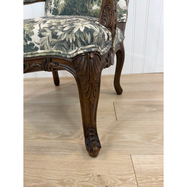 This is a beautiful antique French chair frame that has recently been reupholstered! The new fabric is a gorgeous forest...