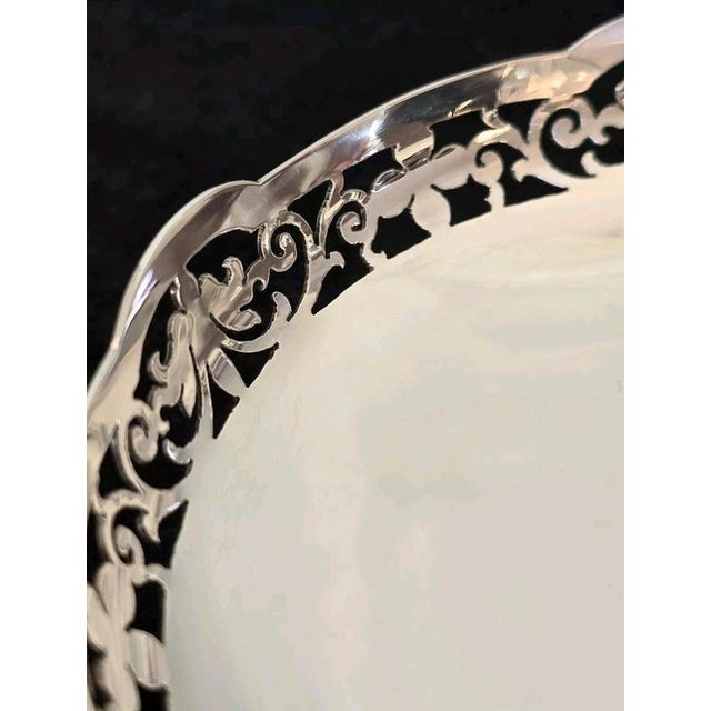 George VI Sterling Silver Bon Bon Dishes by Pinder Brothers, 1943, Set of 2 For Sale - Image 3 of 9