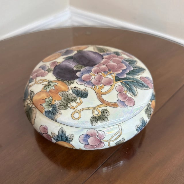 1970s Vintage Hand Painted Japanese Style Painted Box For Sale - Image 4 of 7