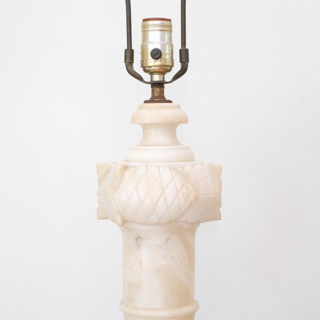 Beautiful vintage Italian alabaster lamp base, in good overall condition. The lamp is in good shape overall, but there are...