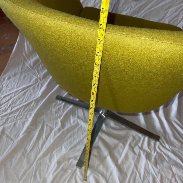Steelcase Bob Chartreuse Swivel Chairs - Set of 2 For Sale - Image 11 of 13