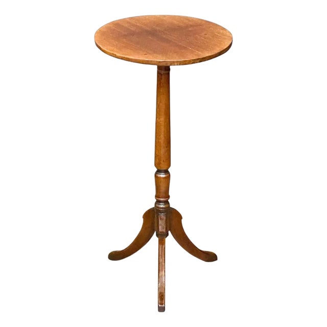 English Wine or Cocktail Table of Mahogany (Dia 13 3/4) For Sale