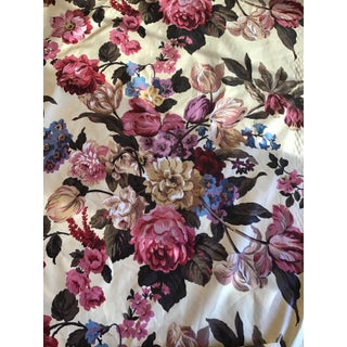 Vintage "Glyndebourne " A. Ramm Glazed Floral Chintz Made in England - 19.5 Yards For Sale