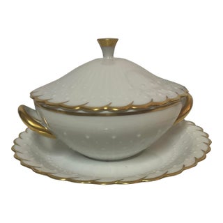 Early 20th Century Georges Boyer Limoges Diademe Cream Soup Bowl With Lid and Saucer For Sale