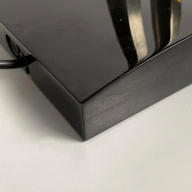 Italian Modern Table Lamp by Tobia Scarpa for Flos, 1980s For Sale - Image 18 of 18