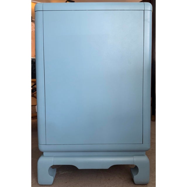 Pair of Chinoiserie Chic Small Dressers/Nightstands by Bernhardt For Sale In Miami - Image 6 of 11