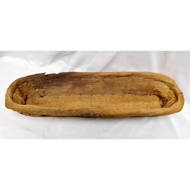 Mid 20th Century Vintage French Woven Wicker Bread Basket W/Grain Sack Lining For Sale - Image 5 of 12