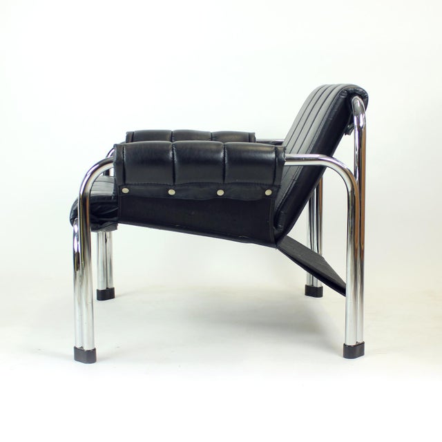 Modern Lounge Chair in Chrome and Leatherette by Viliam Chlebo for Kodreta, 1980s For Sale - Image 3 of 14