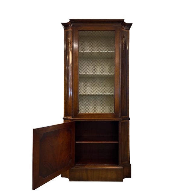 Traditional 1950s Mahogany Mesh-Front Display Cabinet For Sale - Image 3 of 6