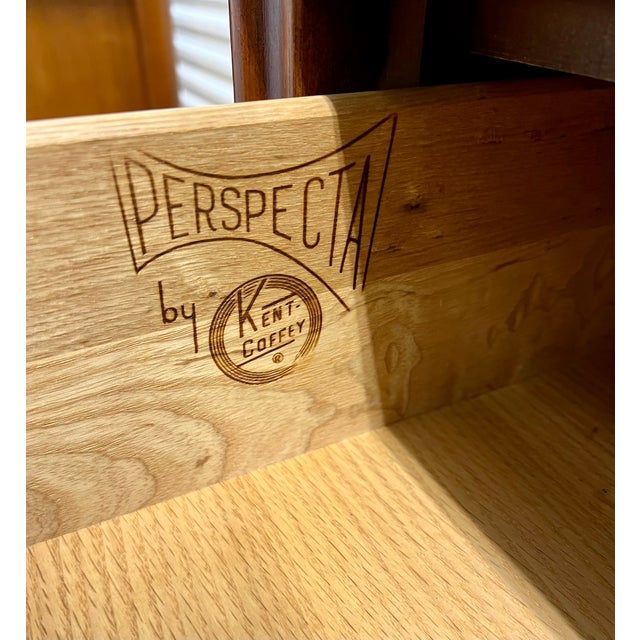 1960s Iconic Walnut and Rosewood Kent Coffey "Perspecta" Mid-Century Modern 9-Drawer Dresser With Mirror For Sale - Image 18 of 18