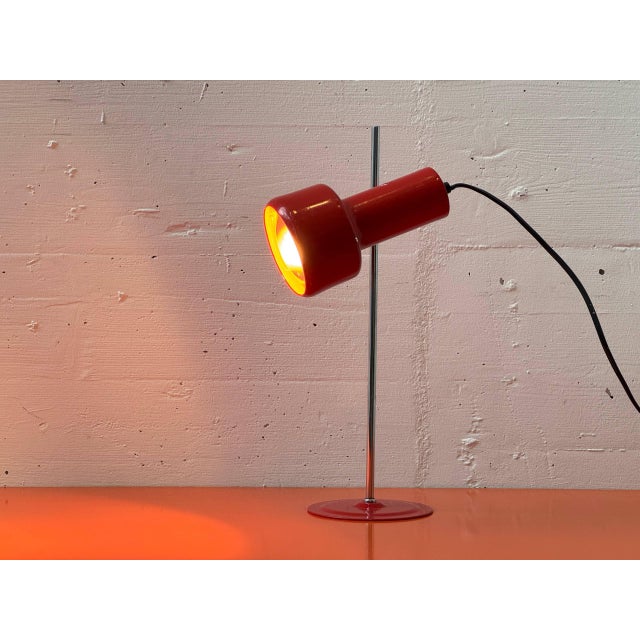 Mid-Century Red Table Lamp with Spotlight Effect, 1970s For Sale - Image 4 of 17
