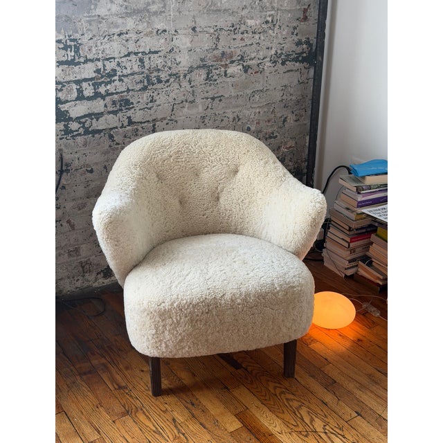 Mid-Century Modern Ingeborg Lounge Chair in Skandilock Sheepskin by Flemming Lassen for Audo Copenhagen For Sale - Image 3 of 7