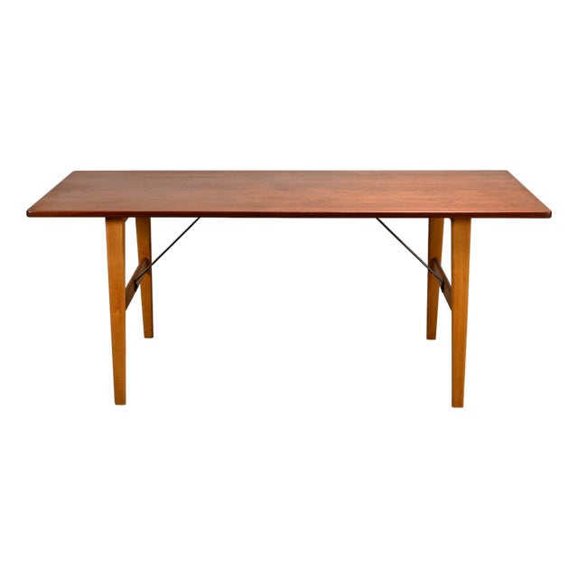 Vintage Hunting Table in Teak and Oak by Børge Mogensen for Søborg Møbelfabrik, 1950s For Sale