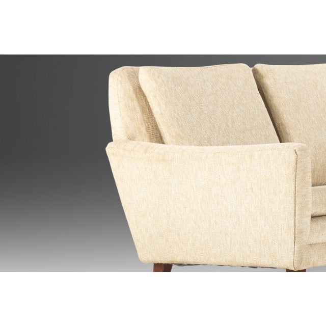 The answer is yes, this complimentary piece does belong in your living room. It is a handsome build with profound lines...