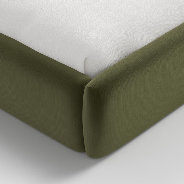 Tori Platform Bed in Moss Slub Velvet, King For Sale In Chicago - Image 6 of 7