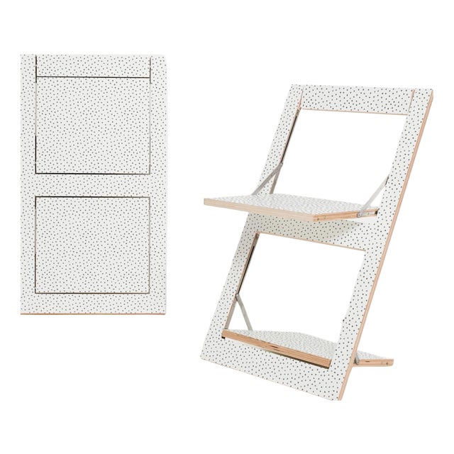 Fläpps Folding Chair – Watercolor Dots by Kind of Style for Ambivalenz For Sale