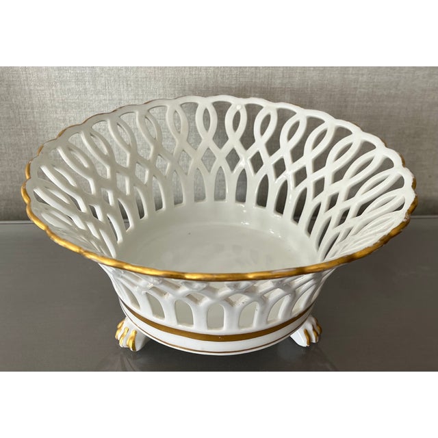 French Antique 19th Century French Empire Paris Porcelain Gold & White Basket or Corbeille With Lion Paw Feet For Sale - Image 3 of 13