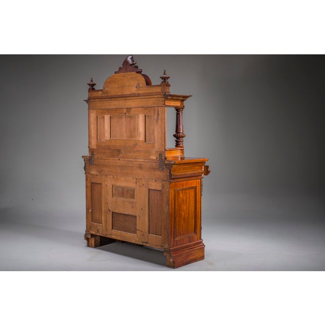 Neo-Baroque German Buffet Cabinet in Walnut & Mahogany, 1890s For Sale - Image 3 of 18