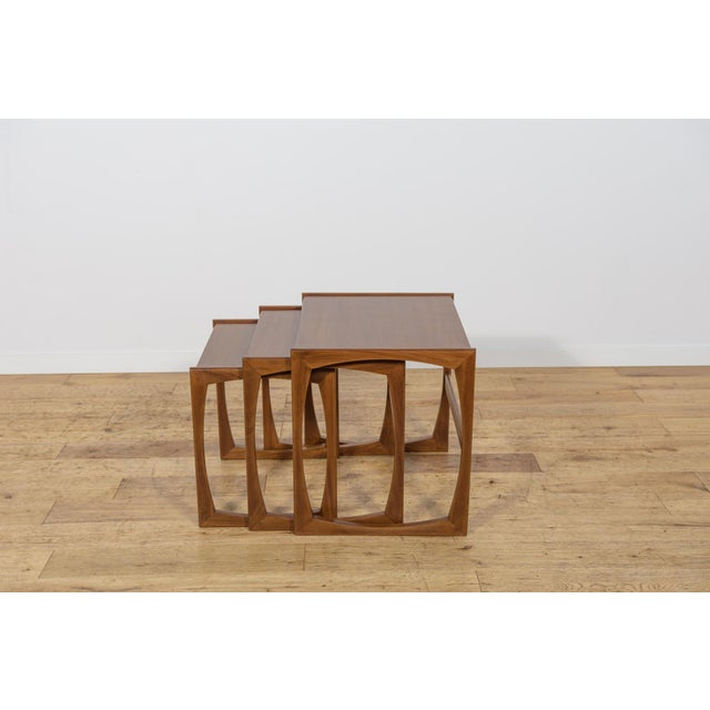 Mid-Century Modern Teak Nesting Tables by R. Bennett for G-Plan, 1960s, Set of 3 For Sale - Image 3 of 18
