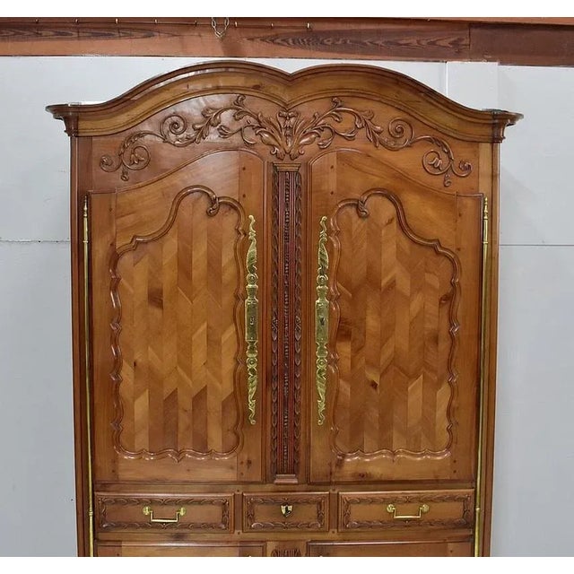 Antique Louis XV Birch Wardrobe For Sale - Image 5 of 18