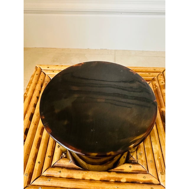 Vintage Round Faux Tortoiseshell Box For Sale In Los Angeles - Image 6 of 10