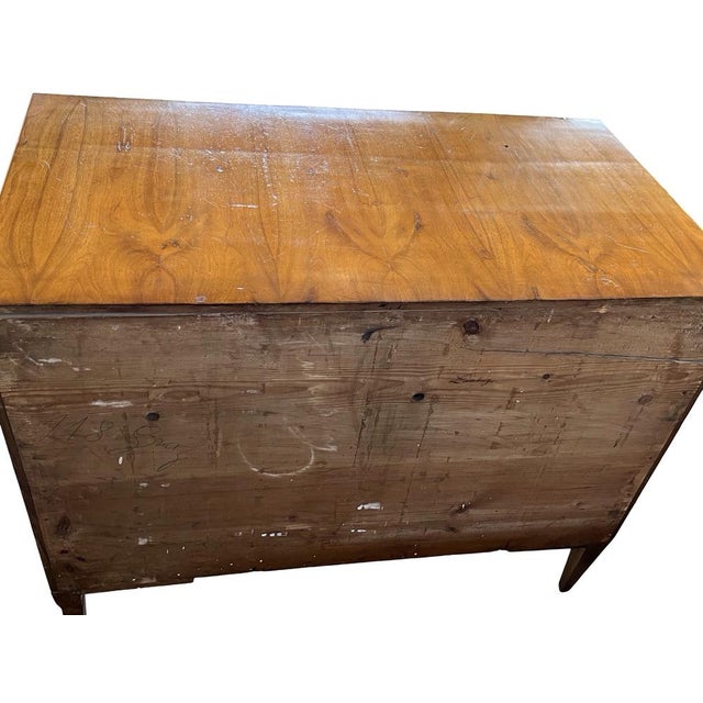 18th Century Neoclassical Italian Elm Chest of Drawers For Sale - Image 3 of 15