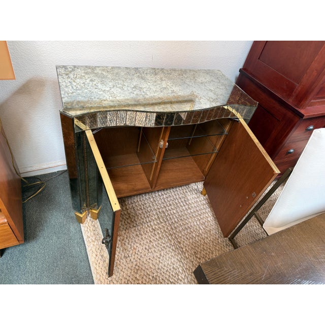 Art Deco Verre Églomisé Cabinet, Circa 1940's For Sale - Image 3 of 12