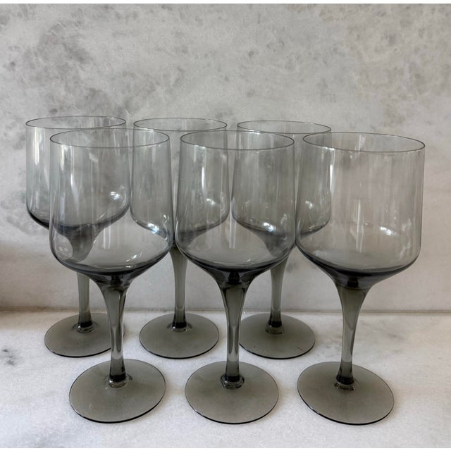 Set of 6 vintage Orrefors Rhapsody Smoke wine glasses in a beautiful smoky gray color with a characteristic gradient tone...