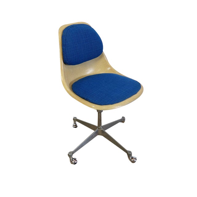 Swivel Chair by Charles & Ray Eames for Herman Miller, 1970s For Sale