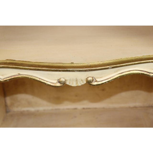 Vintage Italian Venetian Style Creme Painted & Gilt Cabinet C. 1950s For Sale - Image 11 of 15