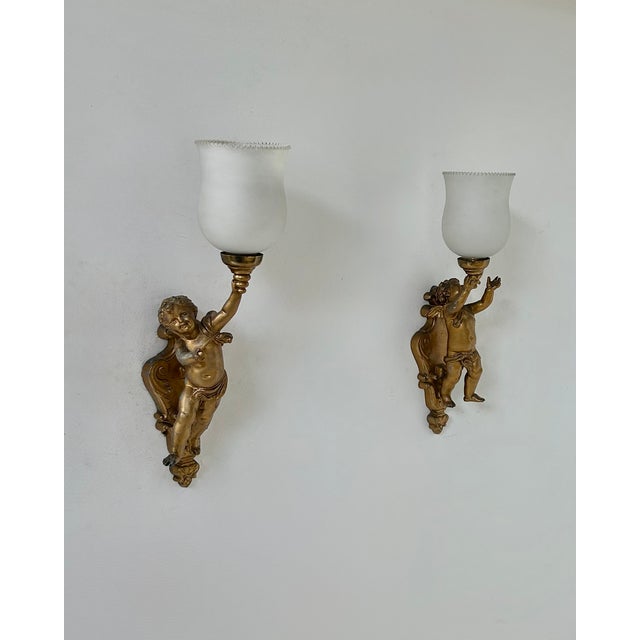 Metal Vintage Wall Sconces in Gilt Metal and Opaline Glass, Italy, 1960s, Set of 2 For Sale - Image 7 of 7